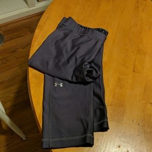 2 pairs of Under amour capris running leggings